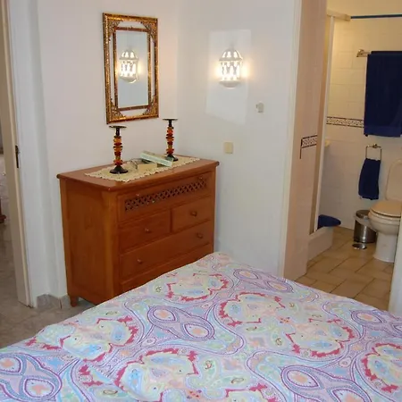 Casa Dos Amigos-cottage For 6 Persons